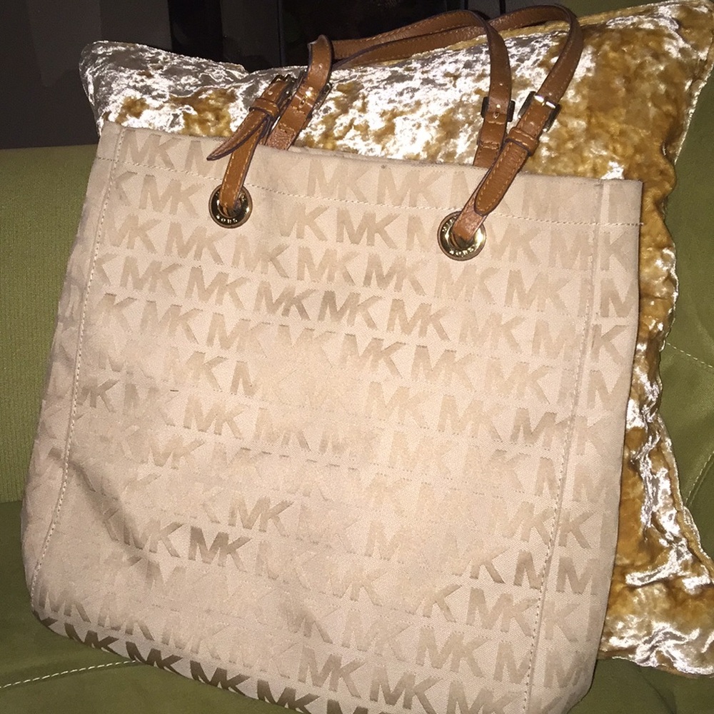 Michael Kors tote